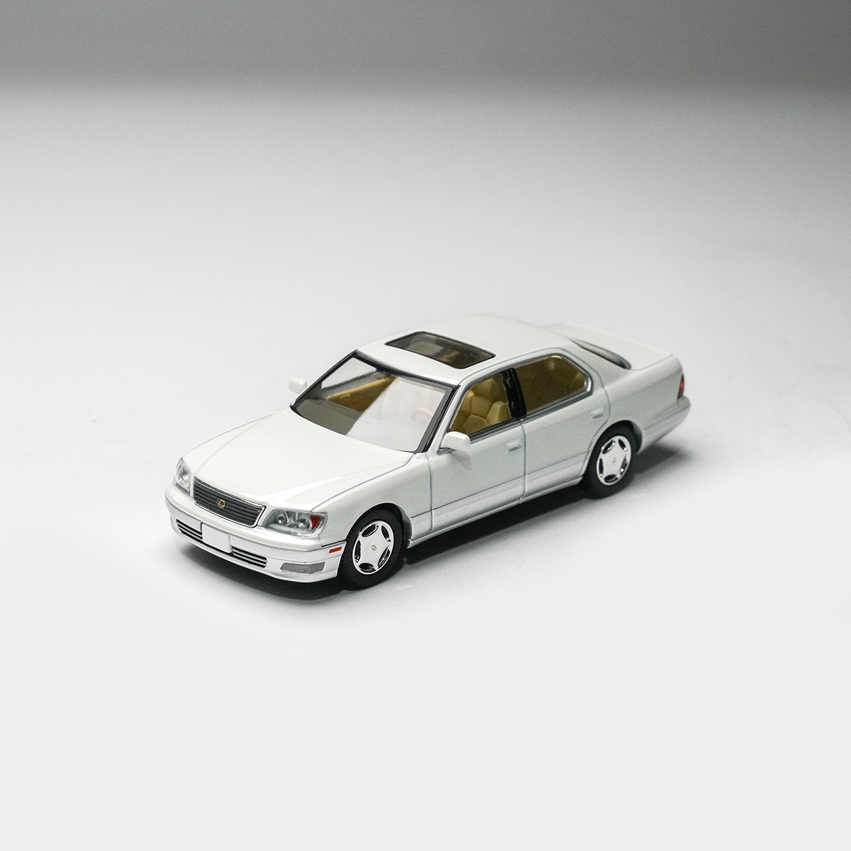 Tomytec Diecast 1/64 Scale Lex - огляд і ціна Die Cast Car 1 64